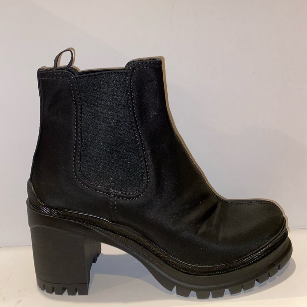 Nylon Prada ankle boots - Picture 4 of 5